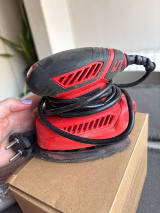 Lijadora de detalle + hojas lijadoras