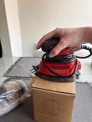 Lijadora de detalle + hojas lijadoras