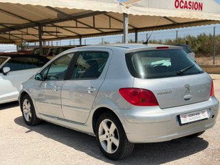 Peugeot 307 2004