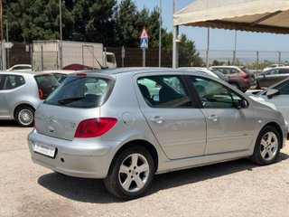 Peugeot 307 2004