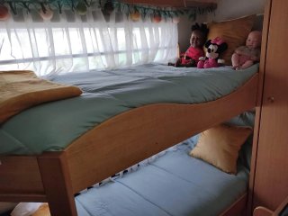 Caravana Knaus Südwind 500