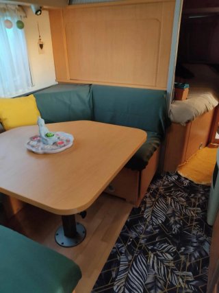 Caravana Knaus Südwind 500