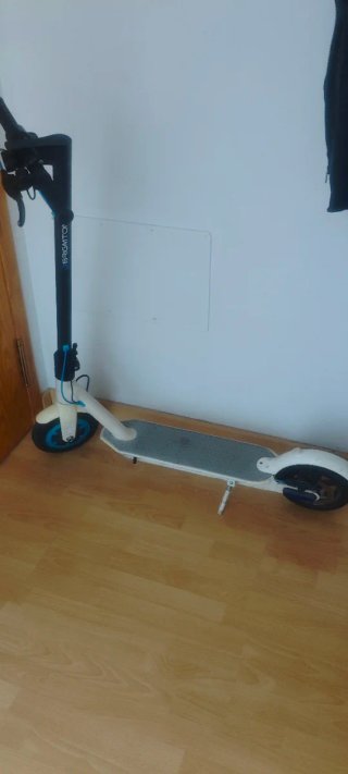 Patín eléctrico para piezas