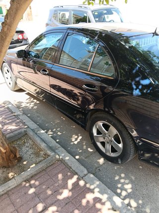 Mercedes-Benz Clase E 2004