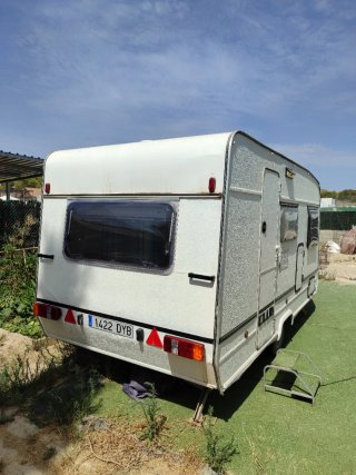 Caravana Burstner Club