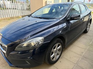 Volvo V40 2013