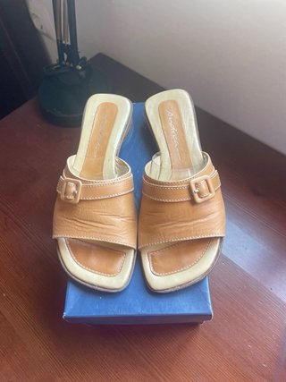Sandalias Andrea Piel Camel Talla 38