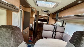 Knaus Sky Ti 700 MEG Silver Selection (2016)