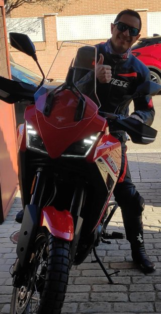 Morini X-cape 649 Adventure 2023 Roja