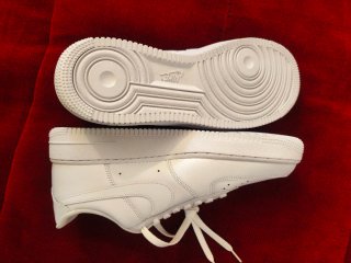 Nuove scarpe da ginnastica