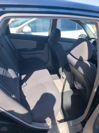 KIA Cerato 2005