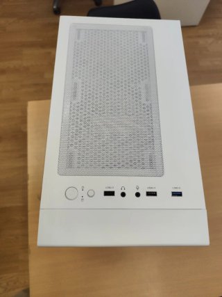 Caja PC Gaming FSP Blanca Cristal Templado