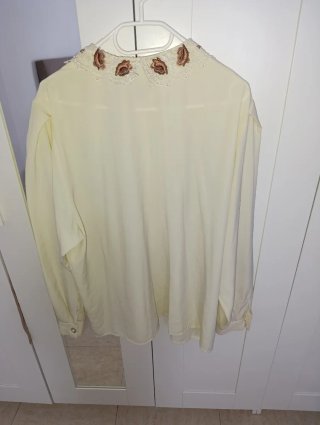 Blusa Vintage Michel Bustos Madrid Crema