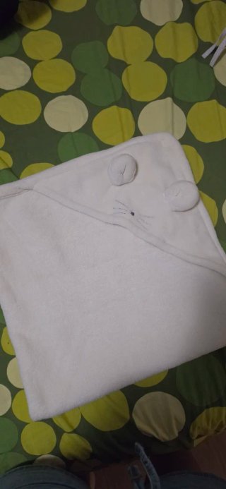 Manta bebé con capucha de ratón