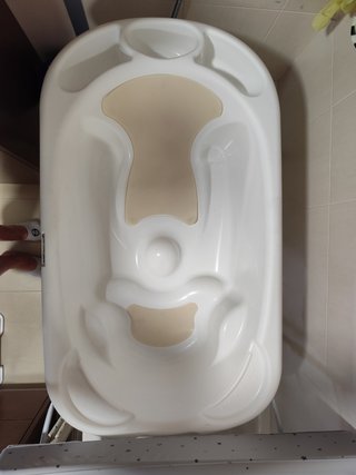 Cambiador con bañera CAM