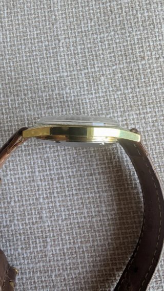 Omega Reloj Vintage Dorado Correa Marrón