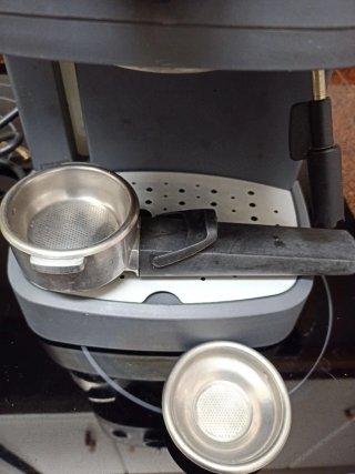 Cafetera Taurus Bari Espresso