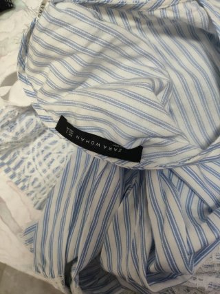 Blusa Rayas Azul y Blanco con Encaje