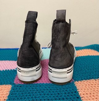 Zapatilla estilo Converse