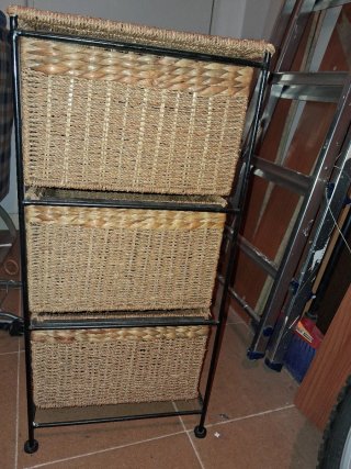 Cajonera Mimbre y Metal