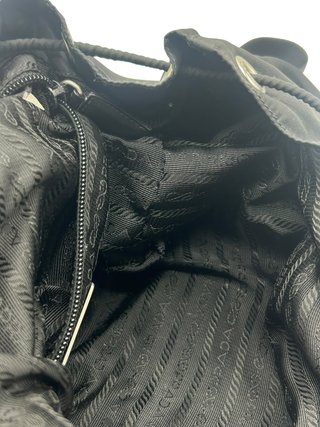 Mochila Prada Re-Nylon Negra