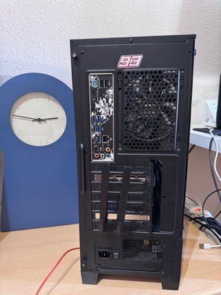 Torre PC Gamer RGB