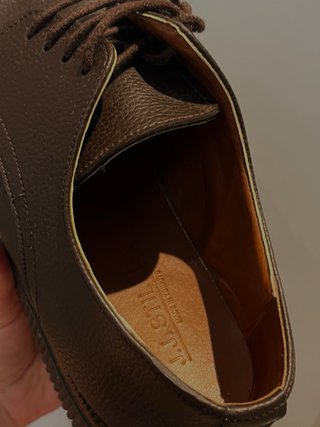 Scarpe eleganti marroni