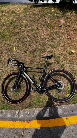Specialized Carbono Roval C38 C.Di2