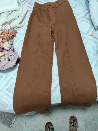 Pantalones marrones