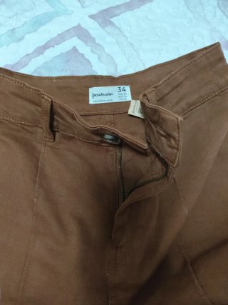 Pantalones marrones
