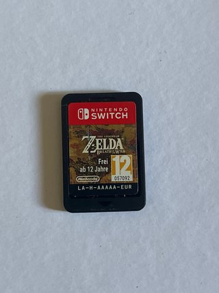 Nintendo Switch Lite Amarilla + Funda Pikachu