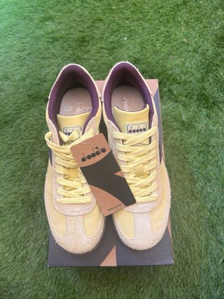 Diadora Bambas Amarillas y Moradas