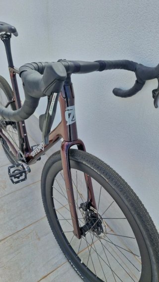 Gravel Carbon T58 SRAM Force y Classified Alicante
