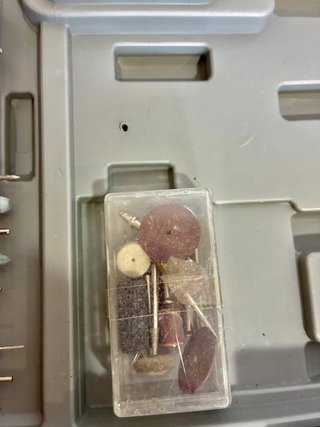 Mini herramienta eléctrica con accesorios