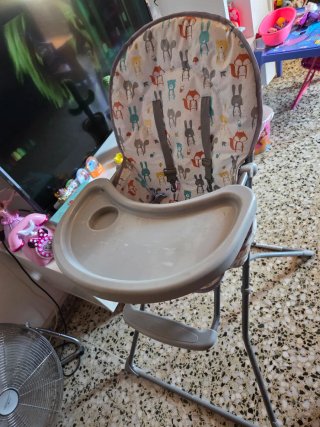 Trona infantil con estampado de animales