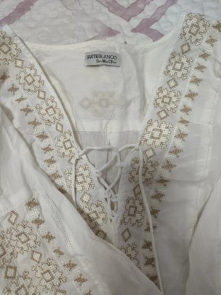 Blusa SUITEBLANCO bordada talla S