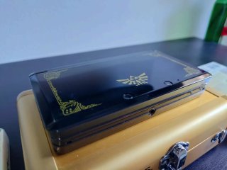 Nintendo 3DS edizione Zelda con giochi