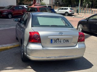 Toyota Avensis 2004