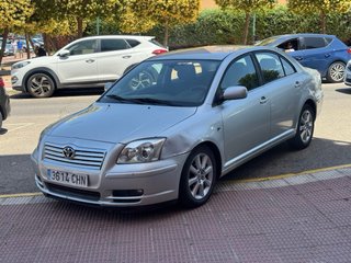 Toyota Avensis 2004