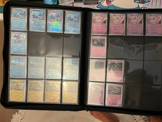 Colección Cartas Pokémon Evoluciones Prismáticas