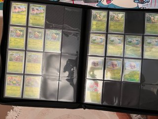 Colección Cartas Pokémon Evoluciones Prismáticas