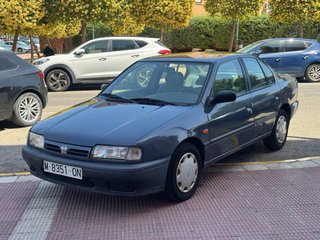 Nissan Primera 1992