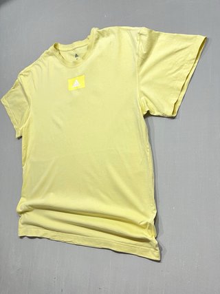 Camiseta Adidas Amarilla Talla M