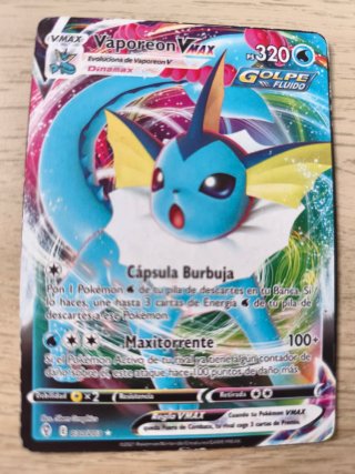 Carta Pokémon Vaporeon VMAX Español
