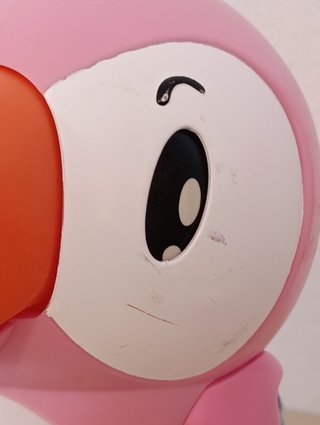 Juguete Kukis Loro Interactivo de Famosa