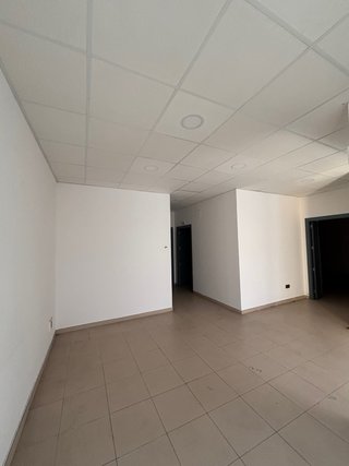 JP GESTION INMOBILIARIA ALQUILA LOCAL EN TOLEDO.