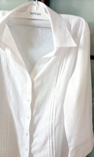 Blusa Kiabi BlancT. 44 Alt.72 De la axila la ax.44