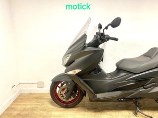 SUZUKI BURGMAN 400