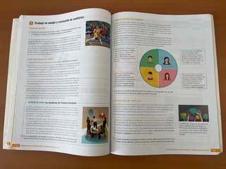Economía y emprendimiento 4 Secundaria : Revuela