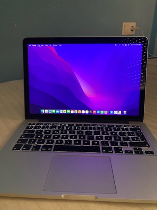 MacBook Pro 13” 2015 i5 8GB RAM Plata